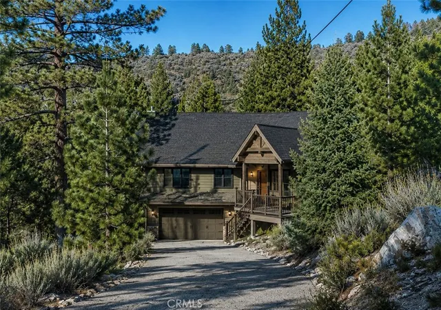 Homes for sale in Pine Mountain Club, CA | 15113 Chestnut Dr, Pine Mountain Club, CA 93222 | MLS# SR25274749