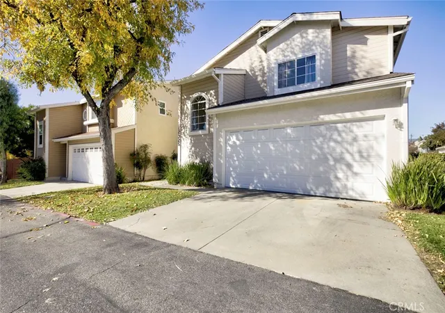 Homes for sale in Pacoima, CA | California Glen, Pacoima, CA 91331
