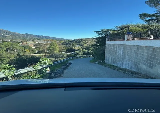 17th image of 9856 Estaban, Tujunga, CA 91042 | MLS# SR25273617