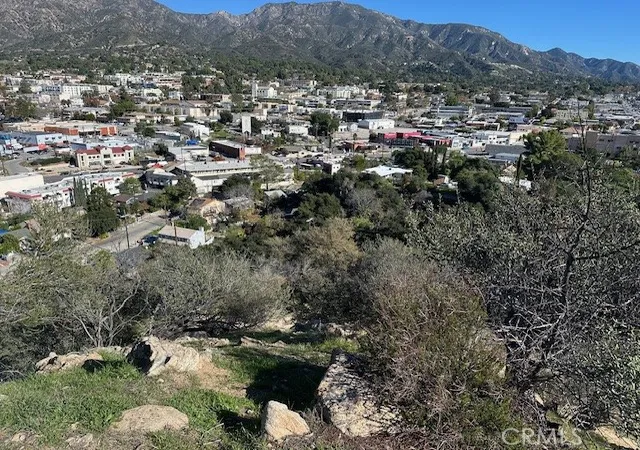 1st image of 9856 Estaban, Tujunga, CA 91042 | MLS# SR25273617