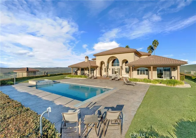 2nd image of 1990 E 46, Shandon, CA 93461 | MLS# SC25273793