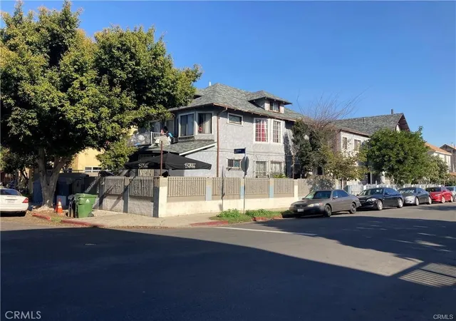 3rd image of 1424 S Catalina, Los Angeles, CA 90006 | MLS# RS25274951