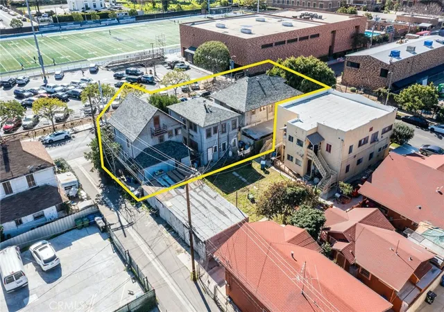5th image of 1424 S Catalina, Los Angeles, CA 90006 | MLS# RS25274951
