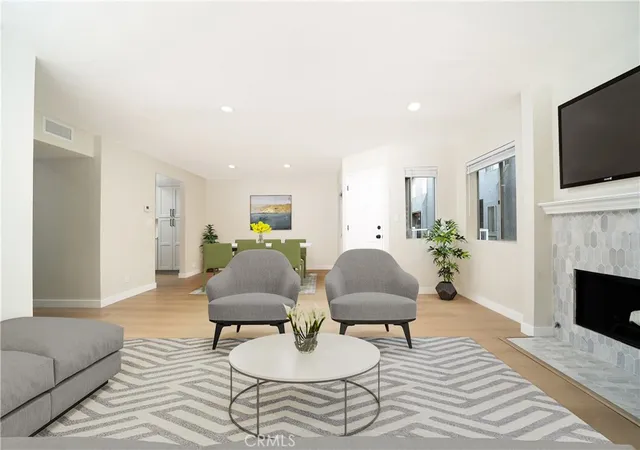 2nd image of 1067 252nd #7, Harbor City, CA 90710 | MLS# OC25274955