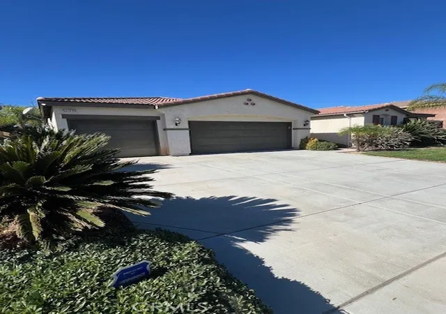 Photo 1 of Single family home for sale at 27299 Stonehurst Dr, Menifee, CA 92585 | MLS# CV25274383 | Listing updated on 2026-09-19