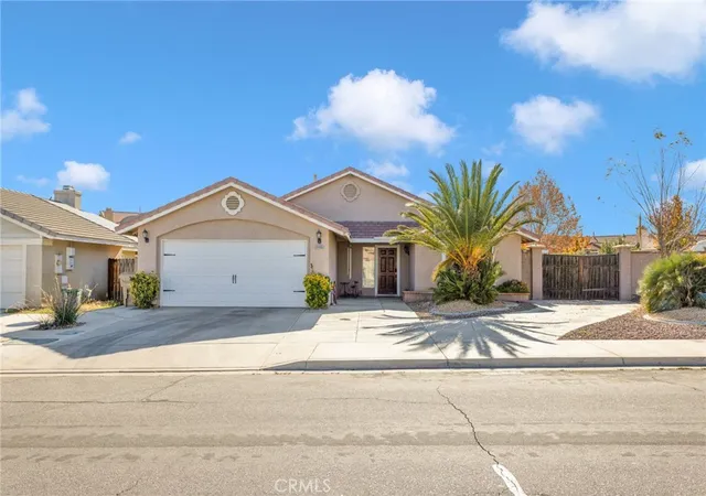 Homes for sale in Hesperia, CA | 14405 Cedar, Hesperia, CA 92344 | MLS# HD25274847