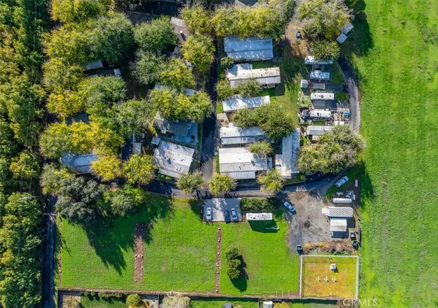 3rd image of 11705 Parey #13, Red Bluff, CA 96080 | MLS# SN25275194