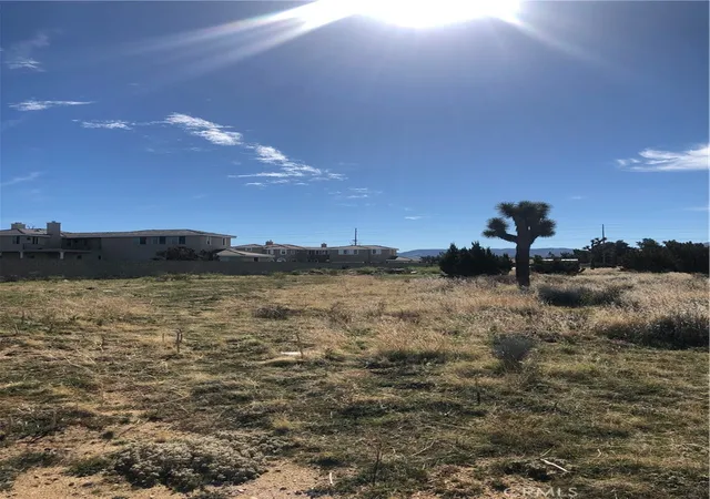 Photo 1 of Land for sale at 0 Vac/vic Ave M14/35th Stw, Lancaster, CA 93536 | MLS# SR25275298 | Listing updated on 2025-12-12