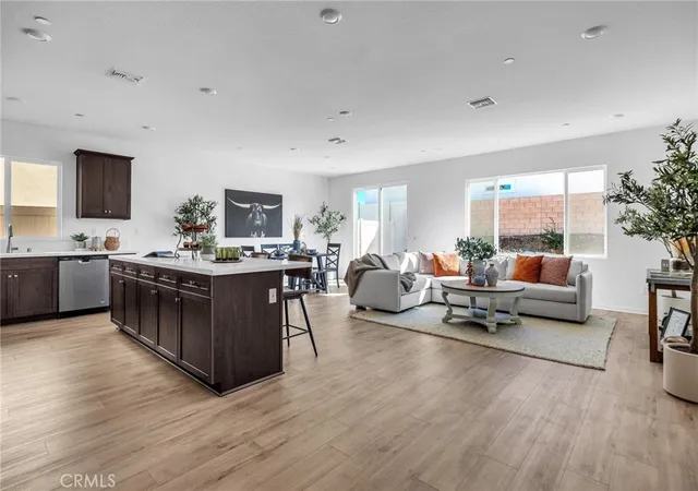 5th image of 4884 Sicily, Lake Elsinore, CA 92530 | MLS# RS25264965