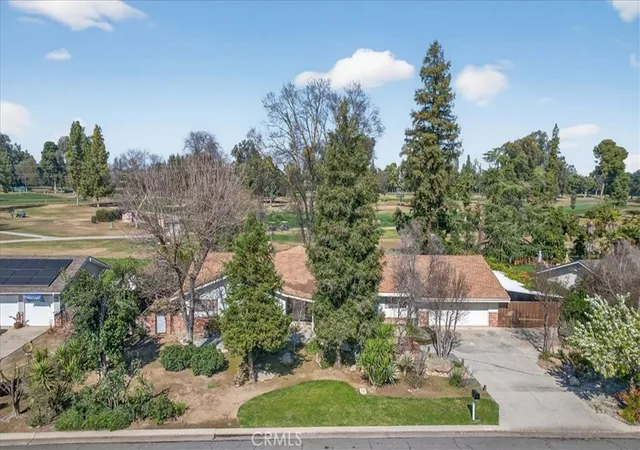 Homes for sale in Fresno, CA | 5867 E Club View, Fresno, CA 93727 | MLS# FR25275490