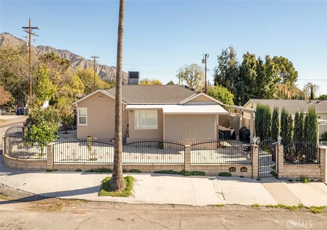 Homes for sale in Pasadena, CA | 1670 N Oxford Ave N, Pasadena, CA 91104 | MLS# GD25275509