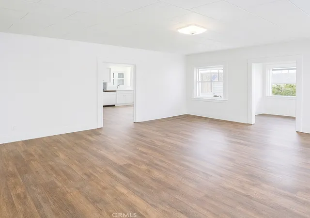 Listing Photo 5 - Condo for sale in building located at 401 W Graham, Lake Elsinore, CA 92530