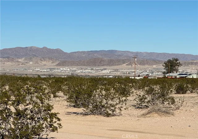 3rd image of 0 Nandia, 29 Palms, CA 92277 | MLS# JT25275588