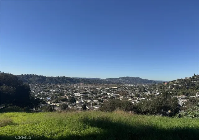 1st image of 3585 Glenalbyn Dr, Los Angeles, CA 90065 | MLS# WS25275686