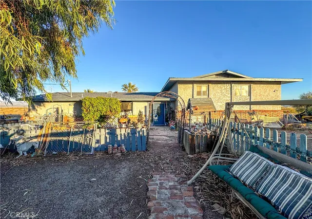 1st image of 1415 Tamarack Ln, Needles, CA 92363 | MLS# JT25274886