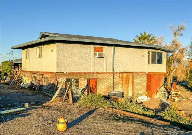5th image of 1415 Tamarack Ln, Needles, CA 92363 | MLS# JT25274886
