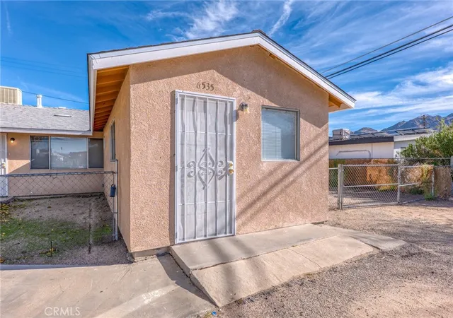Photo 3 of Single family home for sale at 6535 El Sol Ave, Twentynine Palms, CA 92277 | MLS# JT25275614 | Listing updated on 2026-09-10