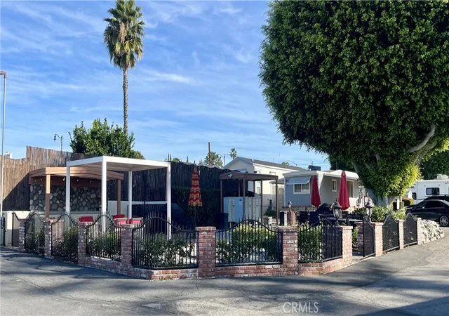 Homes for sale in Whittier, CA | 16540 Whittier Blvd #6, Whittier, CA 90603 | MLS# DW25275346