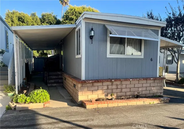 Homes for sale in Whittier, CA | 16540 Whittier Blvd #6, Whittier, CA 90603 | MLS# DW25275346