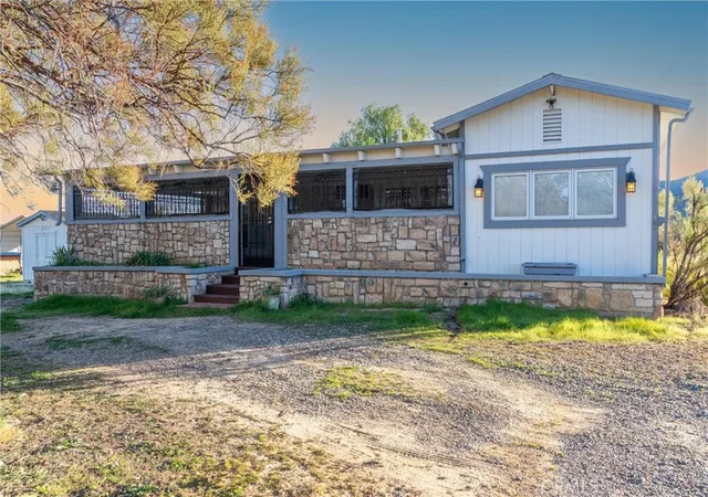 Photo 2 of Manufactured home for sale at 44270 Arya Ct, Anza, CA 92539 | MLS# SW25276143 | Listing updated on 2026-06-15