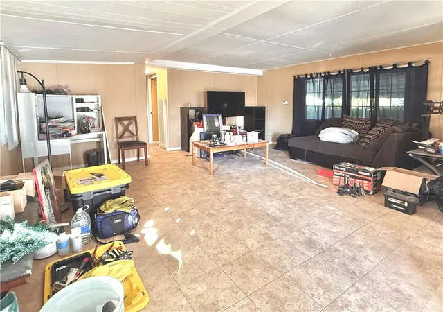 3rd image of 160 S Eucalyptus #60, Rialto, CA 92376 | MLS# OC25276233
