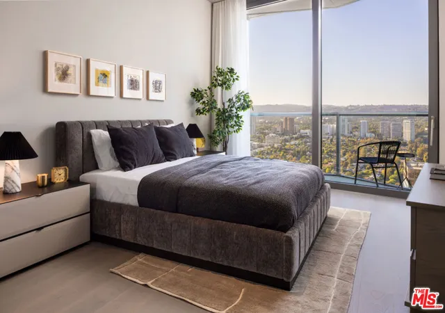 3rd image of 211 W Elm Ct #11E, Los Angeles, CA 90067 | MLS# 25628615