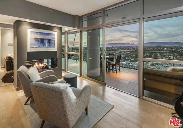 1st image of 13700 Marina Pointe Dr #1620, Marina Del Rey, CA 90292 | MLS# 25628241