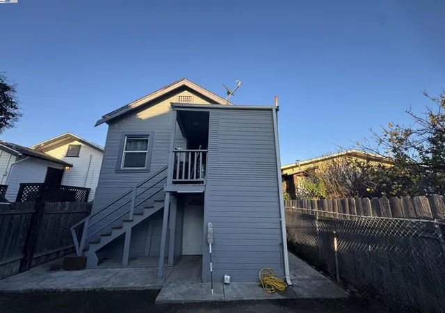 3rd image of 7341 Lockwood St, Oakland, CA 94621 | MLS# 41119293