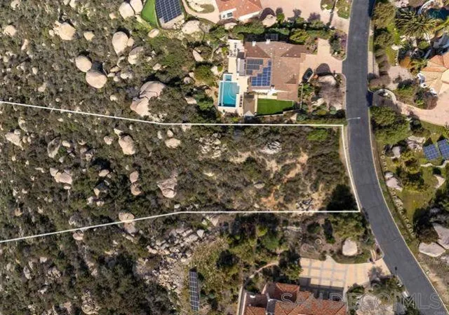 3rd image of Meadow Glen Way, Escondido, CA 92026 | MLS# 250045823SD
