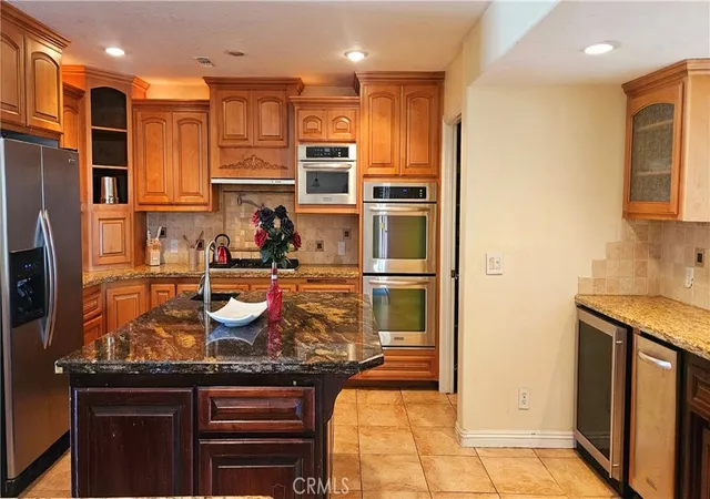 4th image of 13367 Apple Blossom Ln, Apple Valley, CA 92308 | MLS# CV25276757
