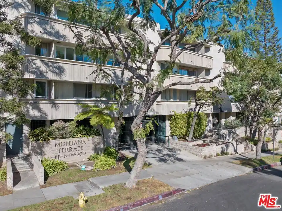 Photo 1 of Condo for sale at 11645 Montana Ave #338, Los Angeles, CA 90049 | MLS# 25629163 | Listing updated on 2026-10-27