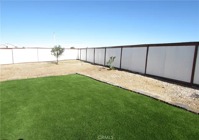 4th image of 11424 Dartmouth Ct, Adelanto, CA 92301 | MLS# MB25277112