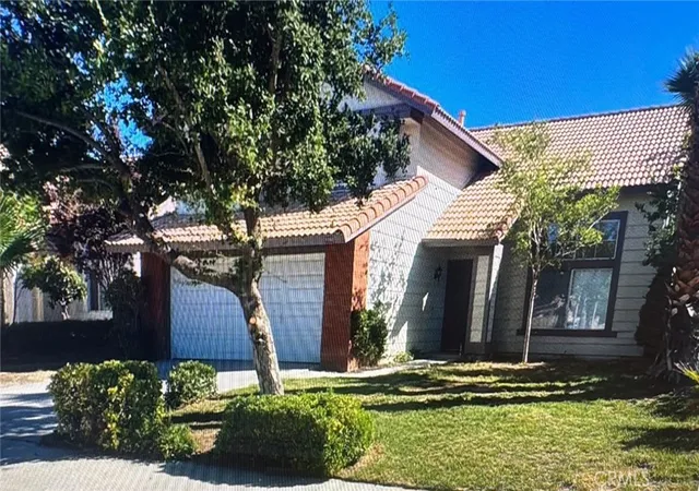 2nd image of 1160 Garnet, Palmdale, CA 93550 | MLS# SR25277127