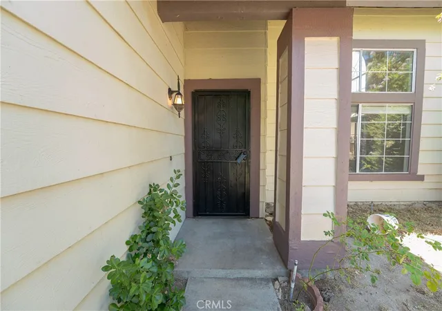 5th image of 1160 Garnet, Palmdale, CA 93550 | MLS# SR25277127