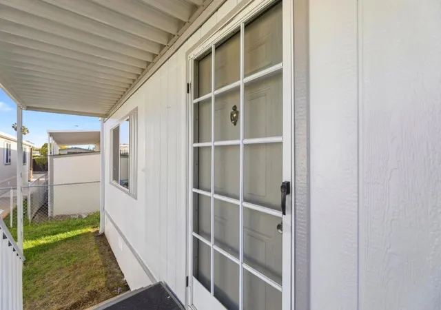 3rd image of 1358 Old Oakland Rd #120, San Jose, CA 95112 | MLS# ML82029628