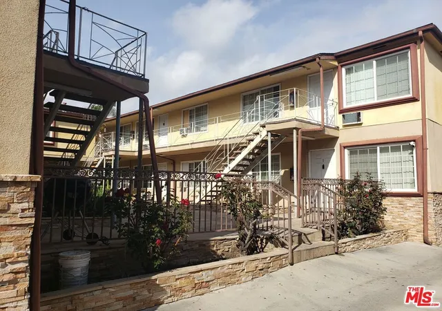 5th image of 6649 Sepulveda Blvd, Van Nuys, CA 91411 | MLS# 25629501