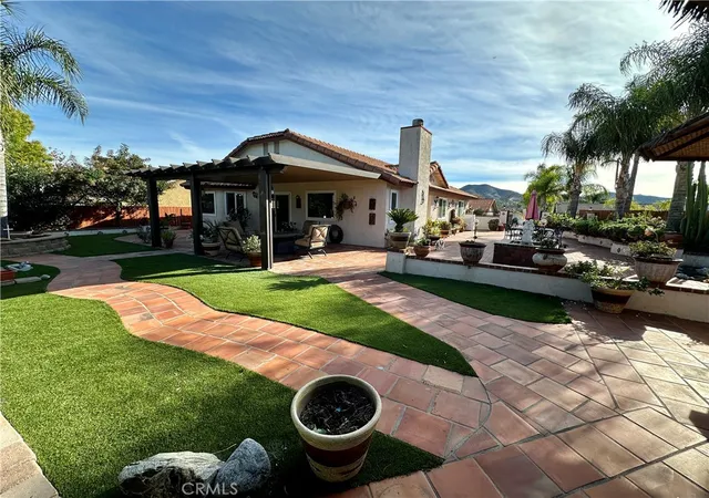 1st image of 23856 Outrigger, Canyon Lake, CA 92587 | MLS# OC25276751