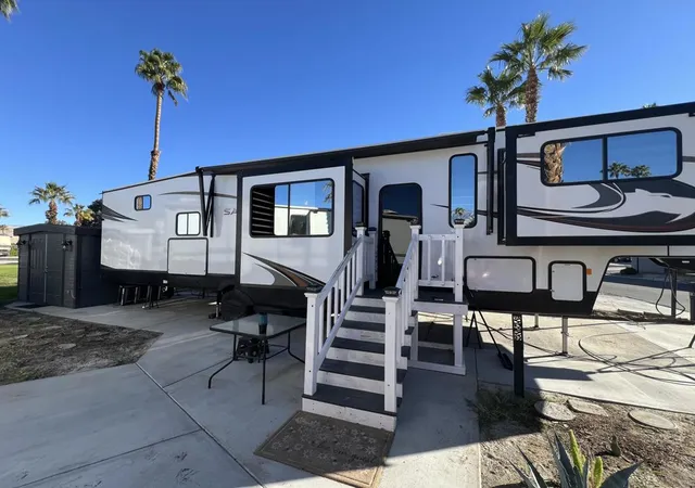 1st image of 69801 Ramon Rd #460, Cathedral City, CA 92234 | MLS# 219140145DA