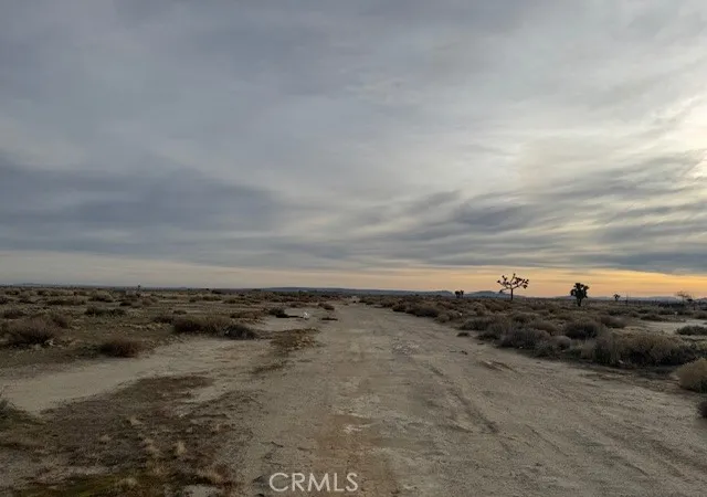 Photo 2 of Land for sale at 1 Vac/vic 32 Ste/ave F8, Lancaster, CA 93535 | MLS# SR25278358 | Listing updated on 2025-12-19
