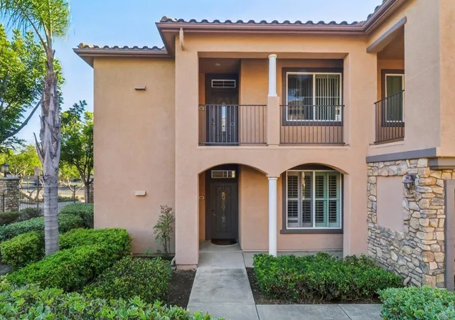 1st image of 10978 Serafina Ln, San Diego, CA 92128 | MLS# NDP2511528