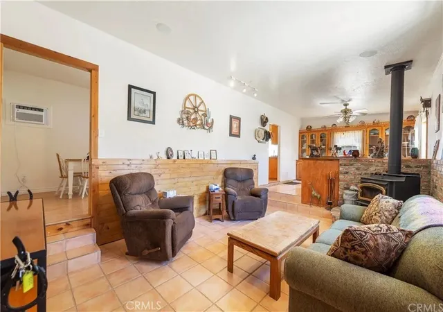 2nd image of 42343 Witten Dr, Aguanga, CA 92536 | MLS# SW25278869