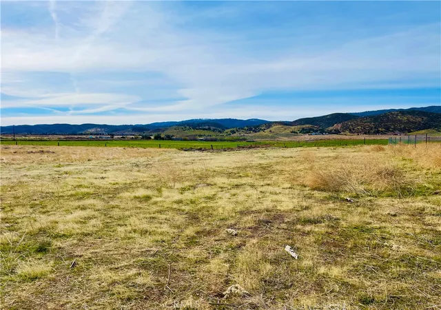 Homes for sale in Lake Hughes, CA | 49357 W Avenue D, Lake Hughes, CA 93536 | MLS# SR25279210