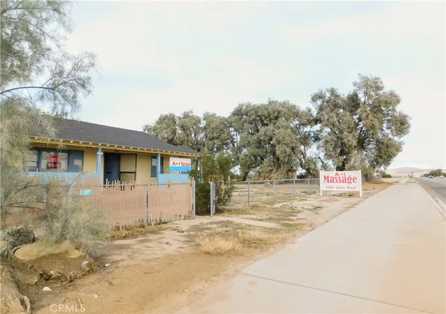Homes for sale in 29 Palms, CA | 4488 Adobe, 29 Palms, CA 92277 | MLS# JT25279254