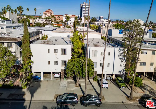 Homes for sale in Santa Monica, CA | 1243 12th St, Santa Monica, CA 90401 | MLS# 25630313