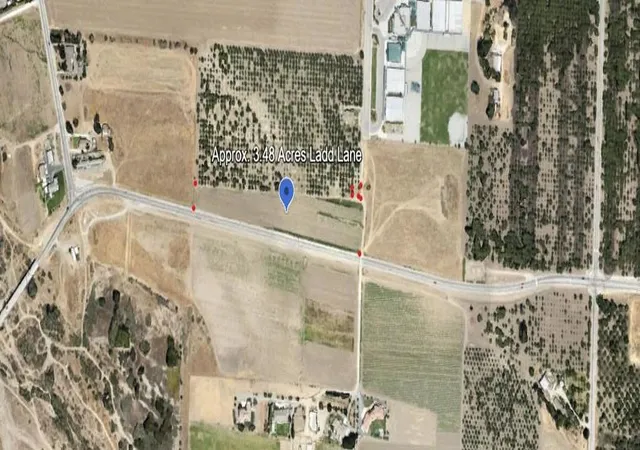 1st image of 0 Ladd Ln, Hollister, CA 95023 | MLS# ML82029812