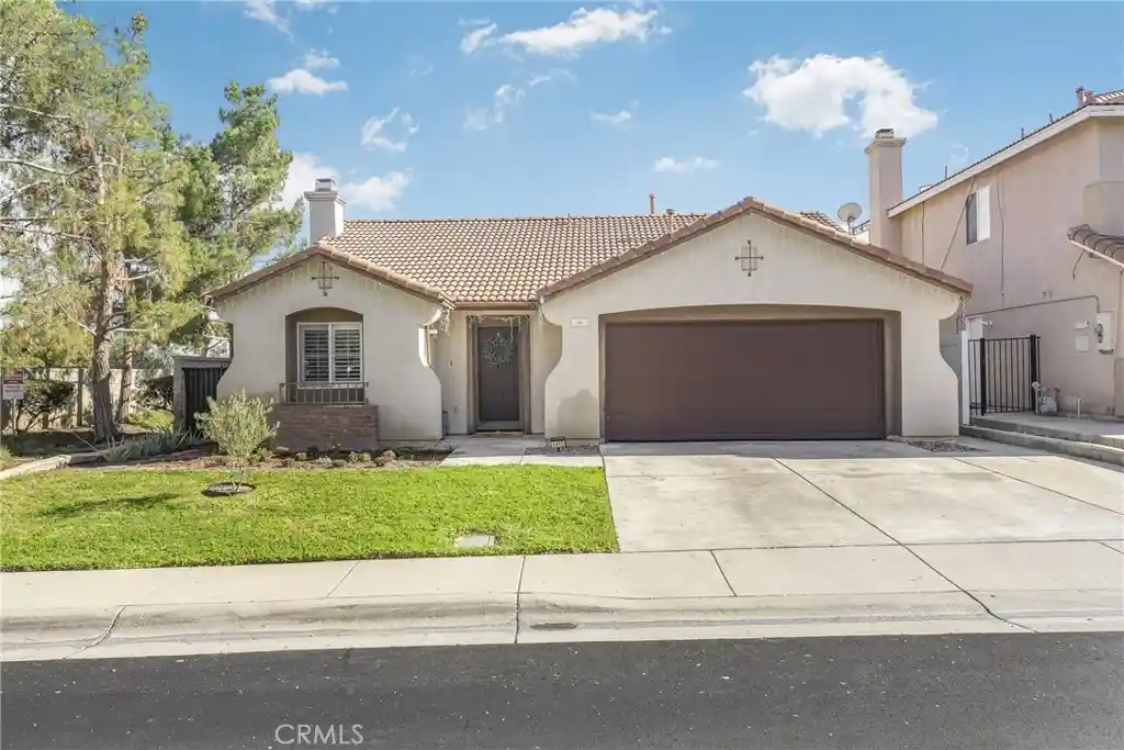 Listing Photo 1 - Condo for sale in 3415 Hawthorne located at 3415 Hawthorne, Corona, CA 92881 - Unit 3415 Hawthorne