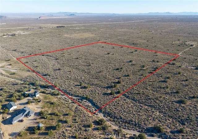2nd image of 223 Avenue X, Llano, CA 93544 | MLS# CV25279861