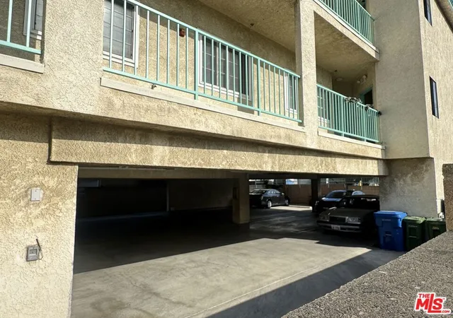 2nd image of 8812 Reading Ave, Los Angeles, CA 90045 | MLS# 25630723