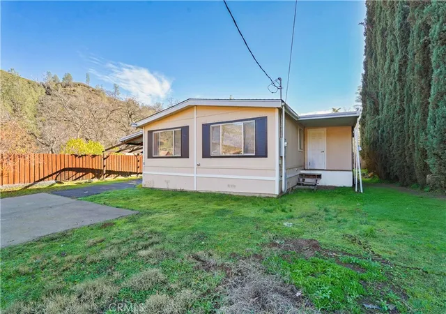 Homes for sale in Clearlake Oaks, CA | 16700 Fox Way, Clearlake Oaks, CA 95423 | MLS# LC25279495