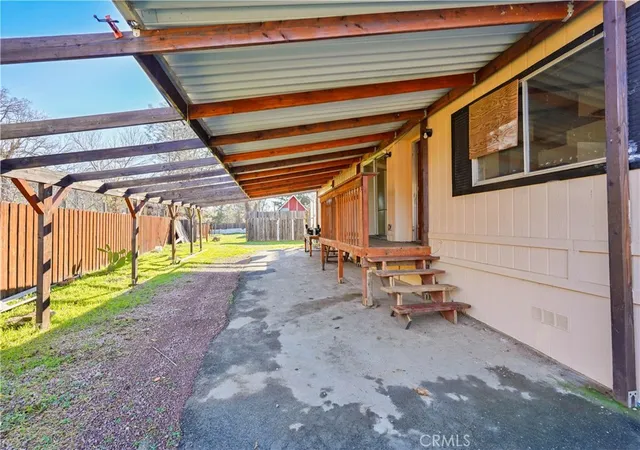 3rd image of 16700 Fox Way, Clearlake Oaks, CA 95423 | MLS# LC25279495